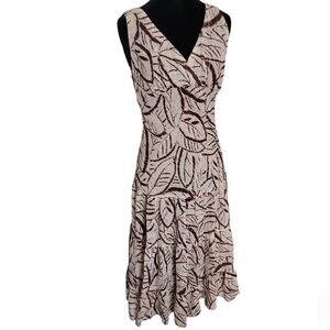 Vintage brown leaf drop waist dress with gold throughout ✨️